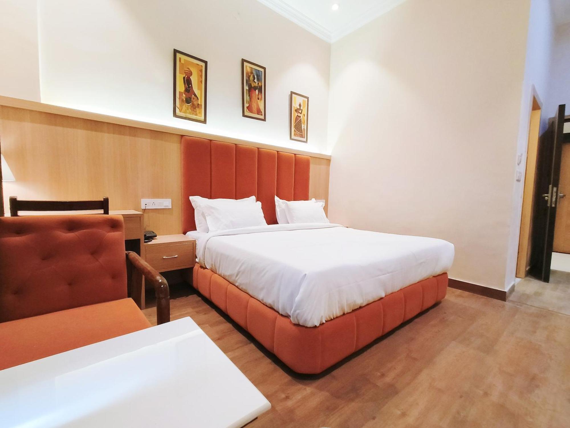 Hotel Ricky By Sahibs Group Αμριτσάρ Εξωτερικό φωτογραφία
